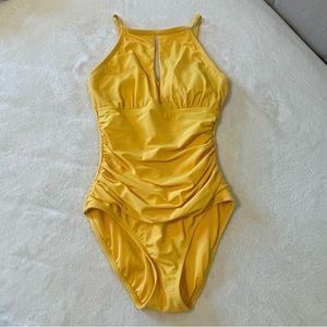 Ellen Tracy swimsuit - size 6